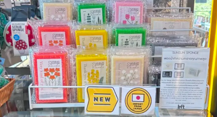 店頭での販売の様子